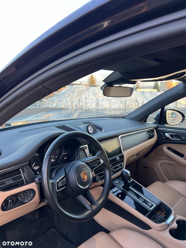 Porsche Macan Standard - 12