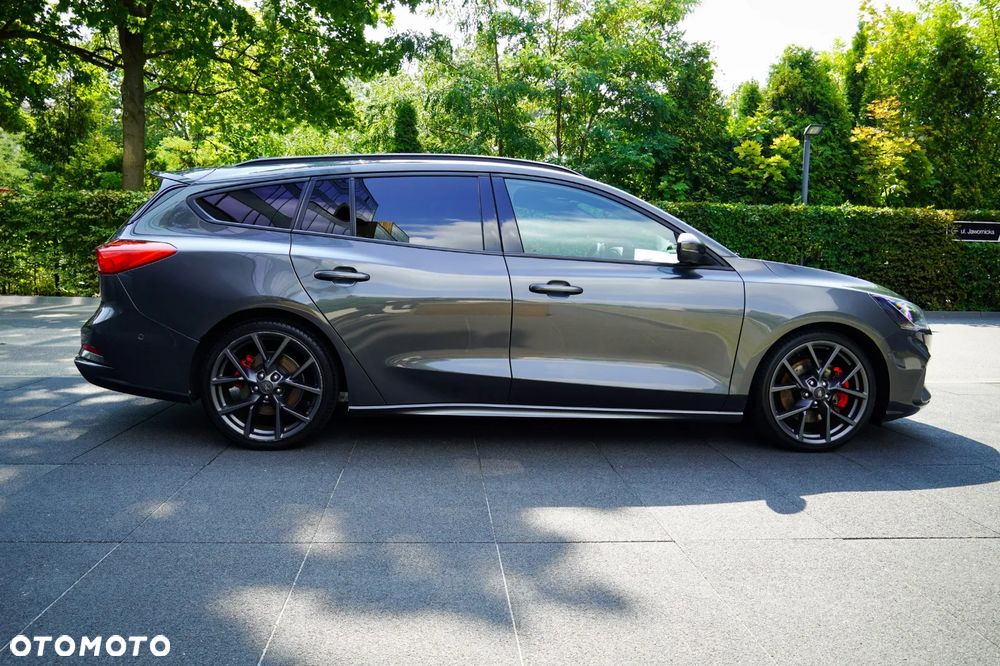 Ford Focus 2.3 EcoBoost ST-2 - 3