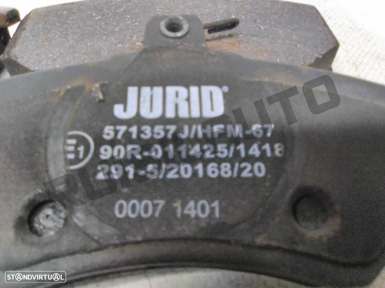 Conjunto De Calços / Pastilhas De Travao Frente Jurid Audi A4 B - 2