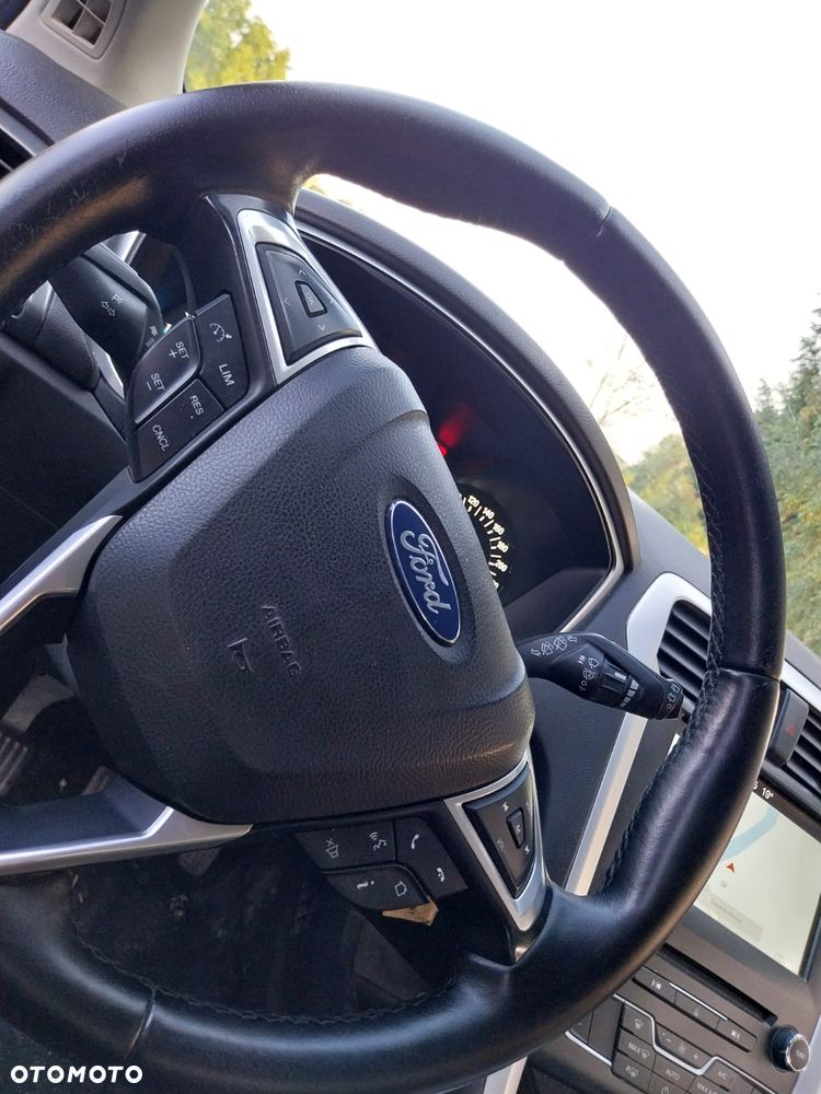 Ford Mondeo 1.5 TDCi ECOnetic Start-Stopp Titanium - 24