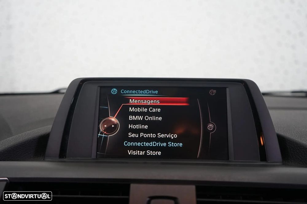 BMW 116 d Luxury Line - 32