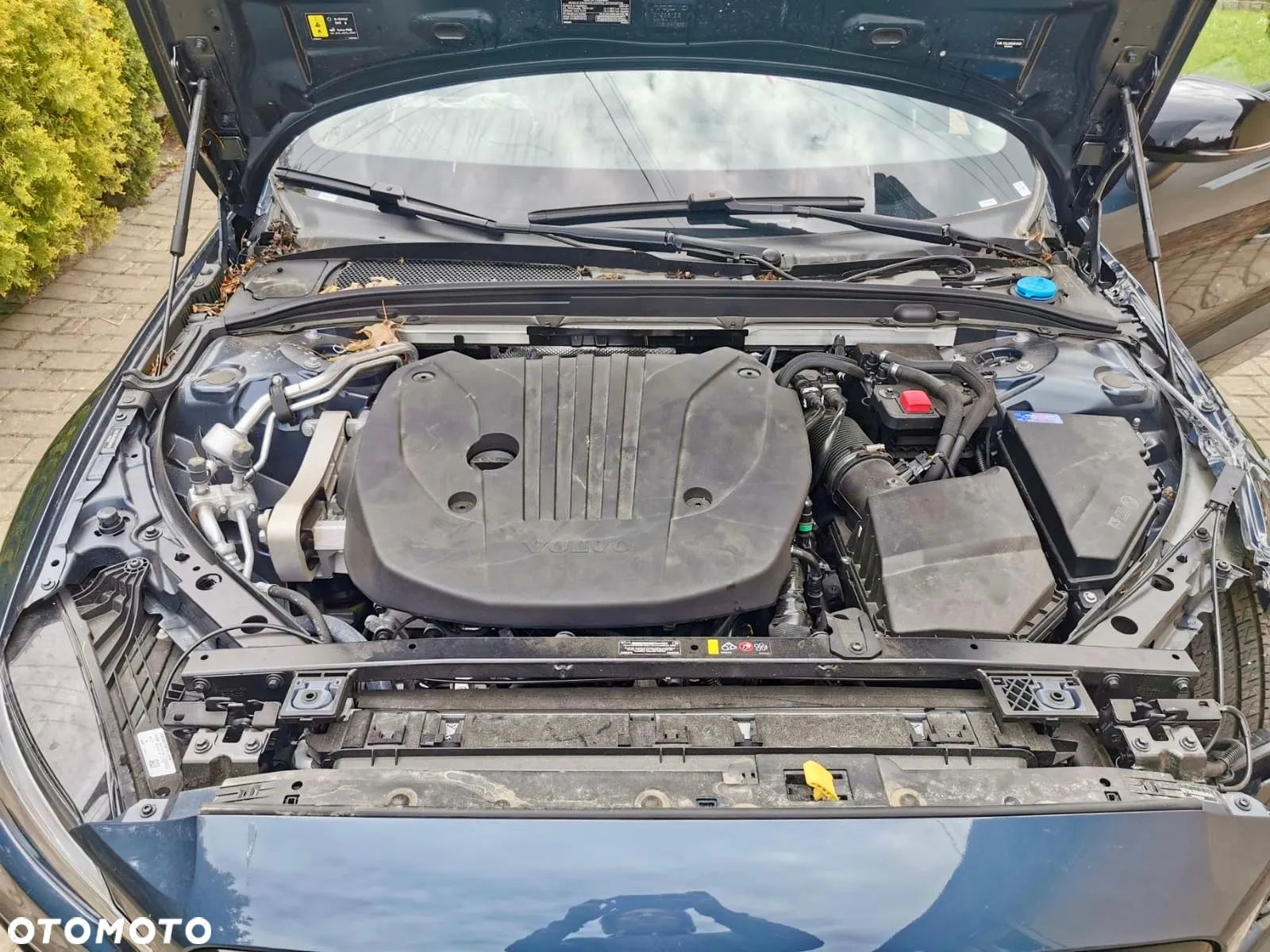 Volvo S60 B5 B AWD Plus Dark - 18