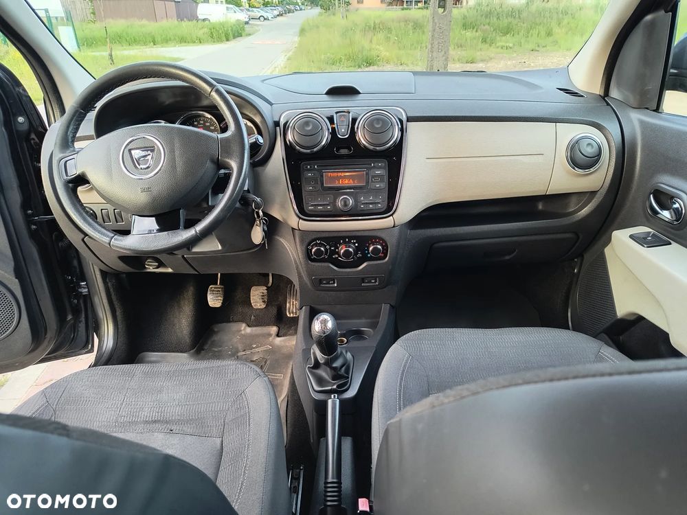 Dacia Lodgy 1.6 Laureate - 13
