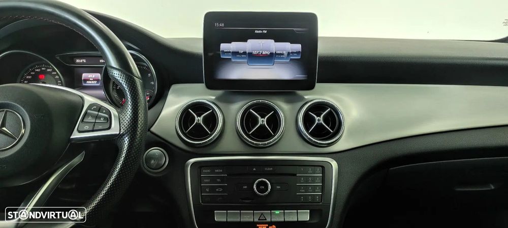 Mercedes-Benz CLA 180 d Shooting Brake AMG Line - 29