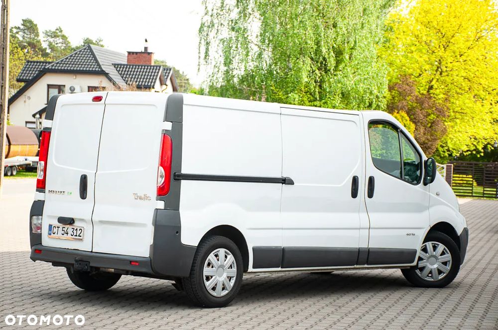 Renault TRAFIC LONG - 22