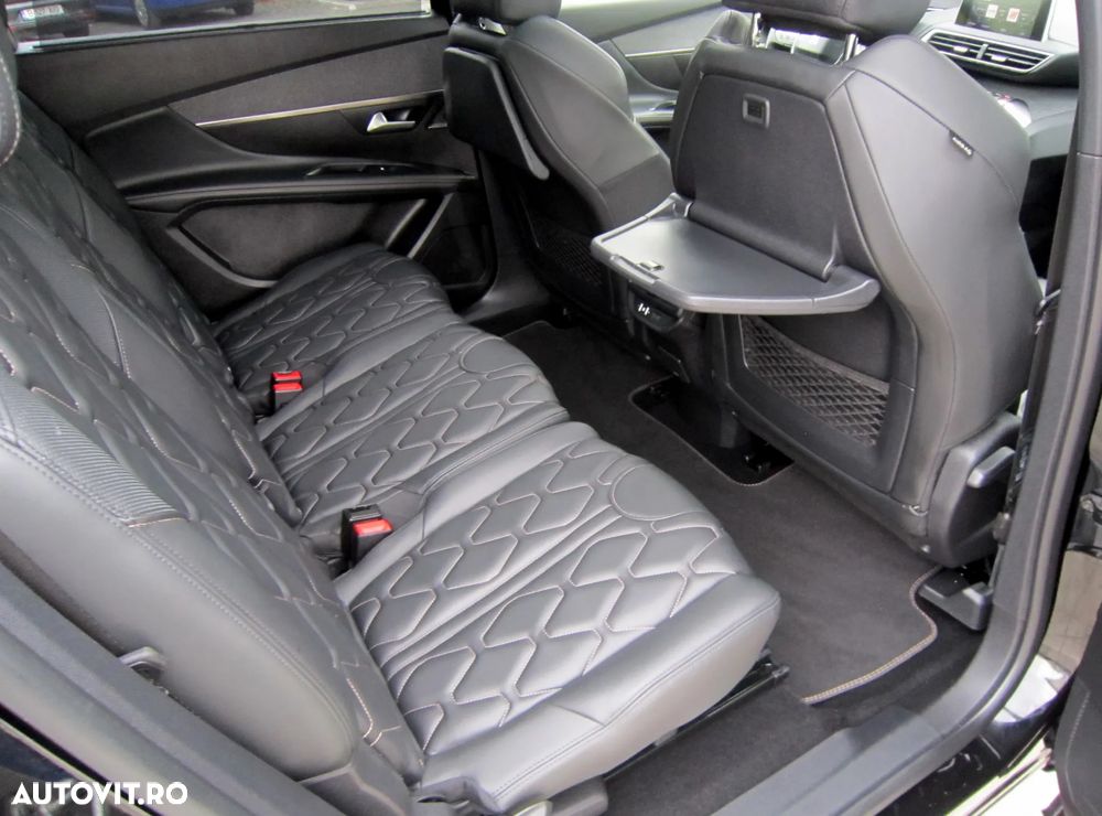 Peugeot 5008 PureTech 180 EAT8 Stop & Start GT Pack - 8