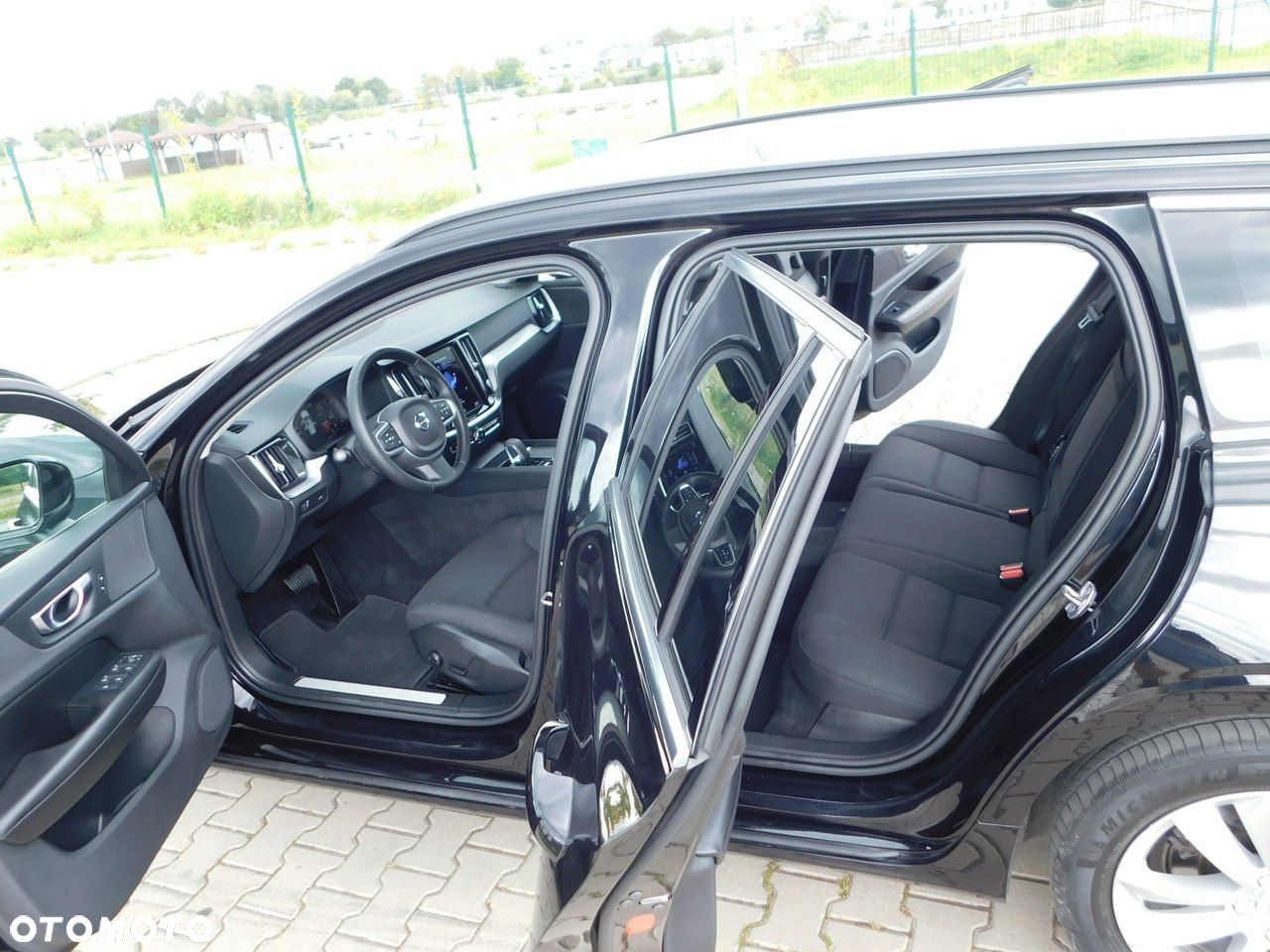 Volvo V60 - 13