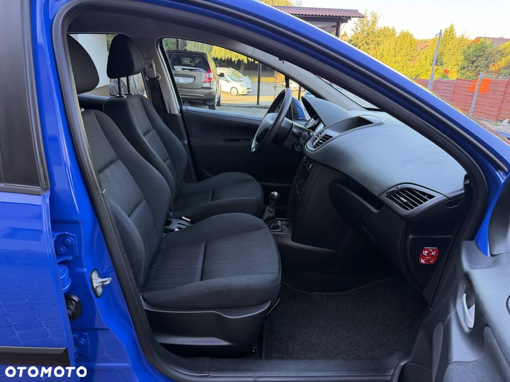 Peugeot 207 1.4 Trendy - 29