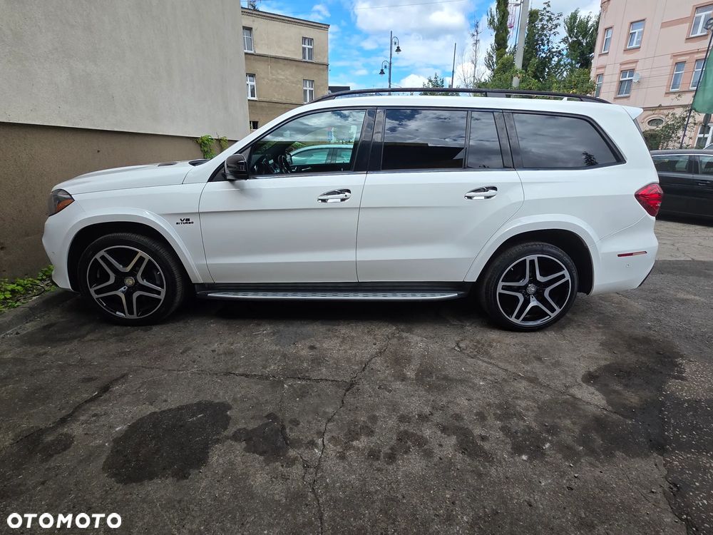 Mercedes-Benz GLS - 3