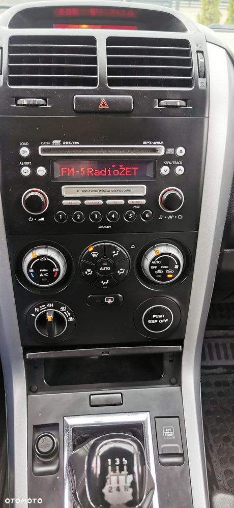 Suzuki Grand Vitara 2.0 - 6