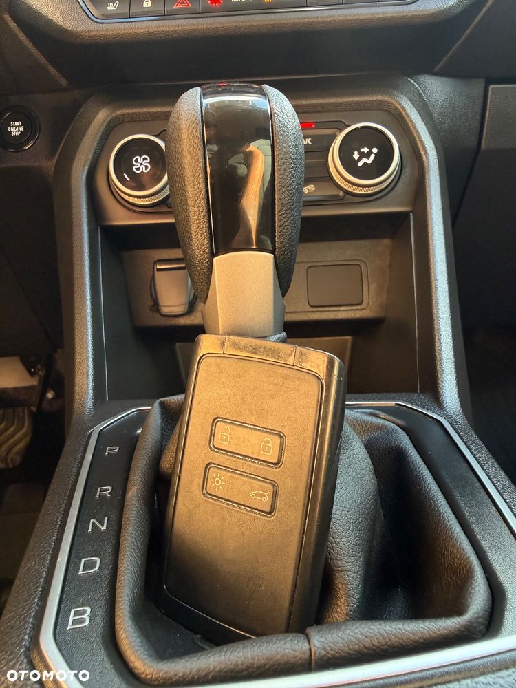 Dacia Jogger 1.6 Full Hybrid 140 Extreme+ MMT 7os - 34