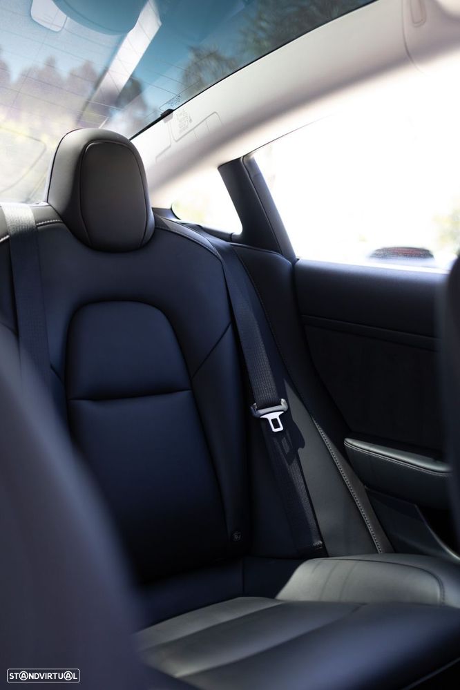 Tesla Model 3 Long Range AWD Dual Motor - 28