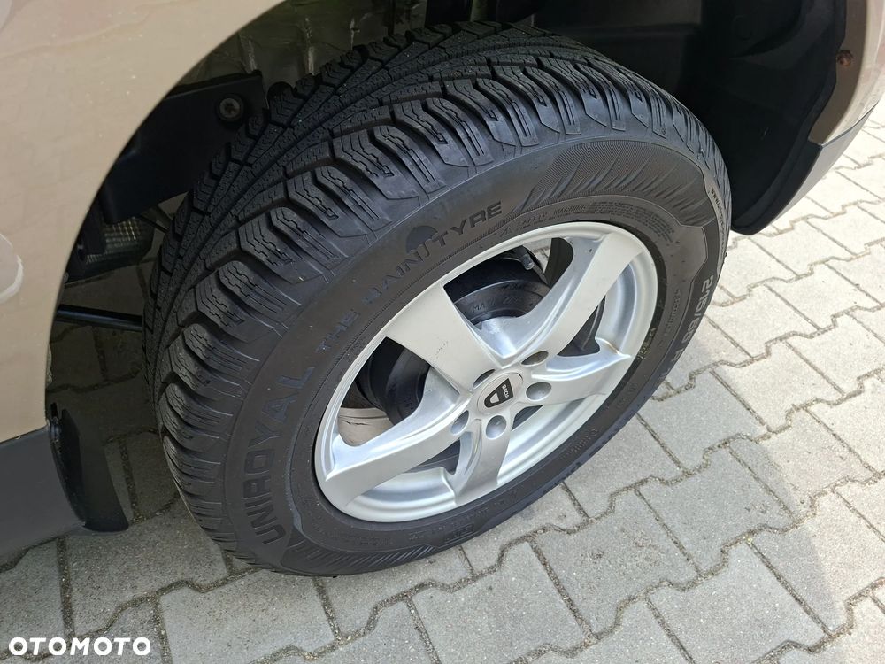 Dacia Duster 1.5 Blue dCi Essential 4WD - 20