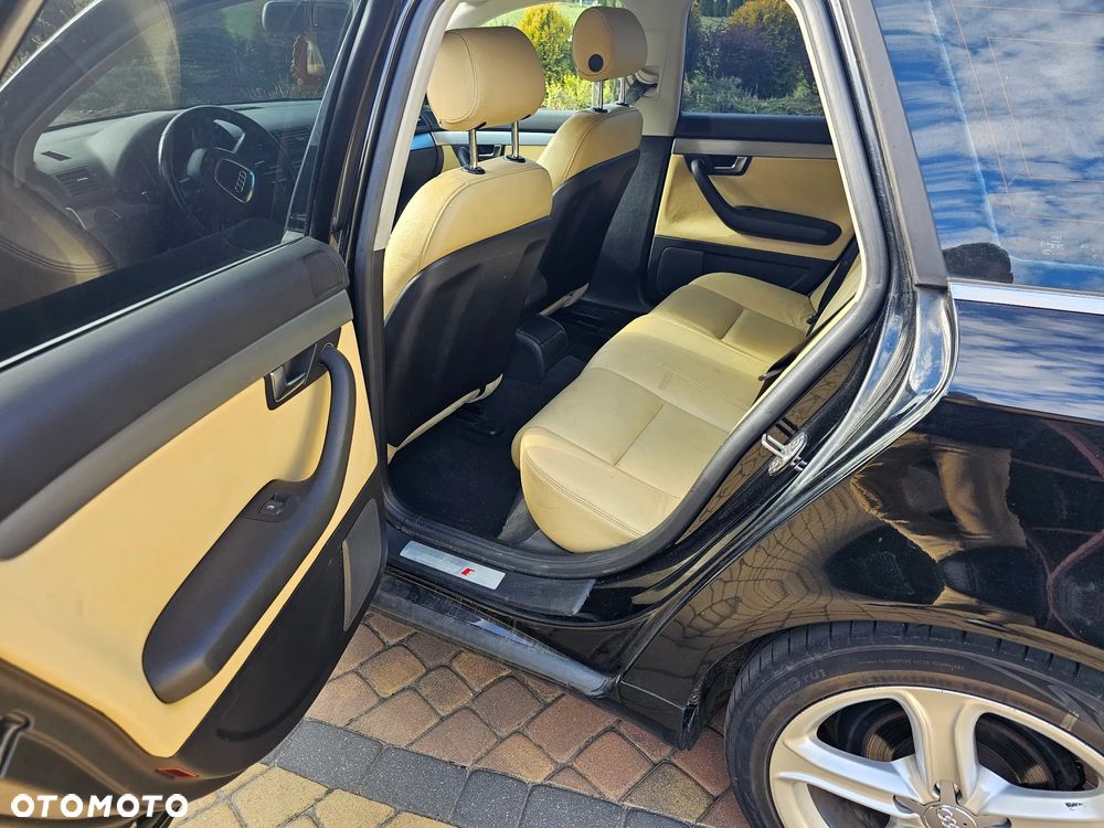 Audi A4 Avant 2.0 TDI - 7