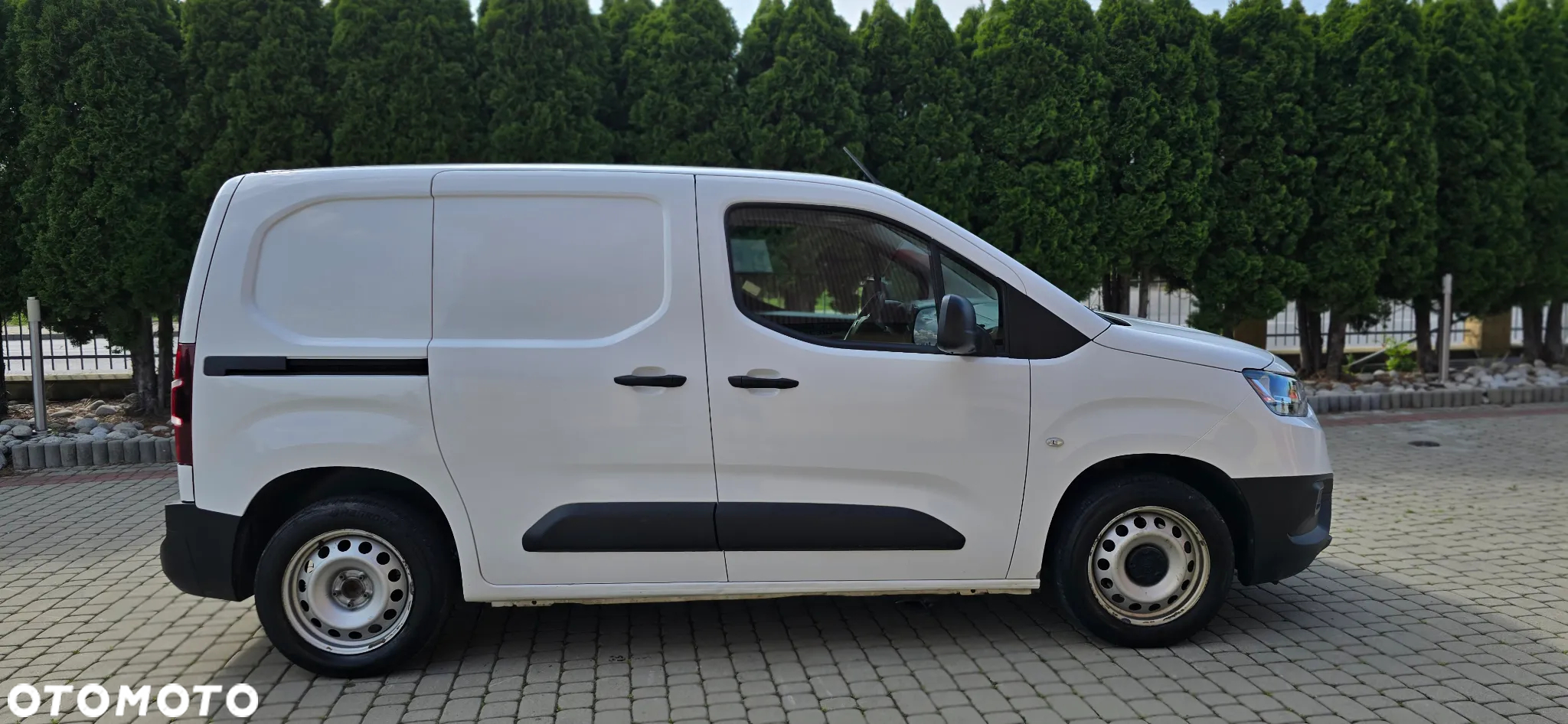 Toyota ProAce Kombi 1.5 D-4D Compact 2,6t - 9