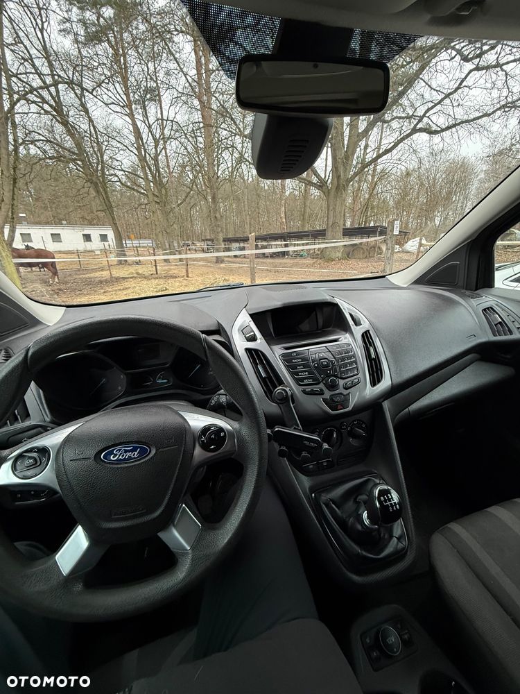 Ford Tourneo Connect Grand - 10