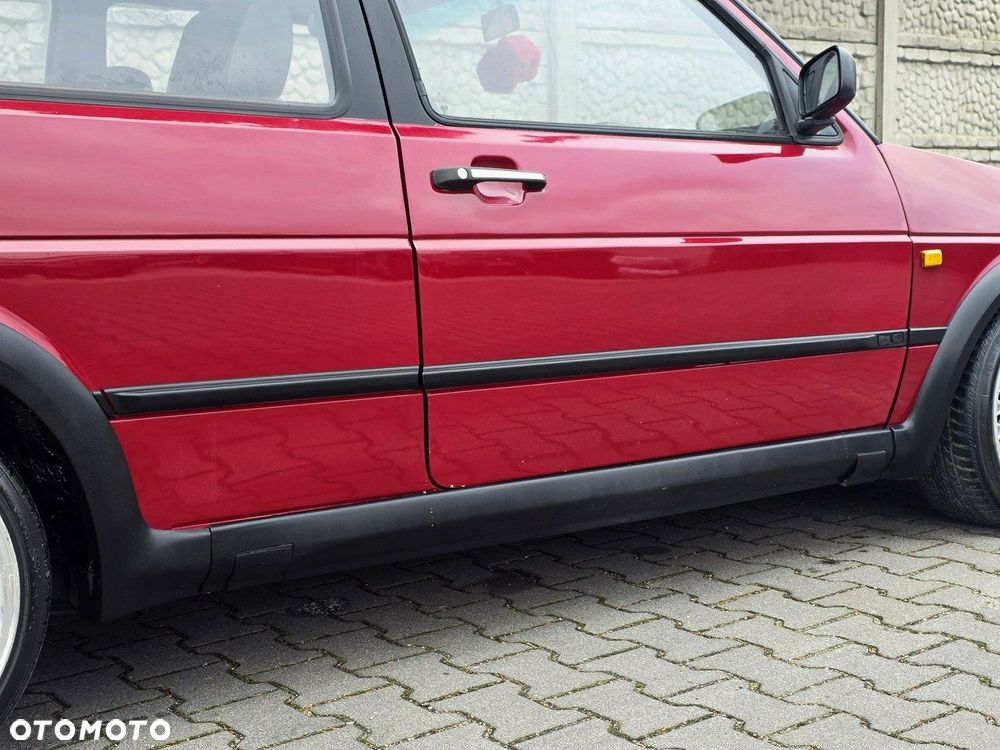 Volkswagen Jetta 1.3 GL - 32