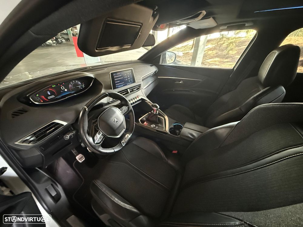 Peugeot 3008 - 12