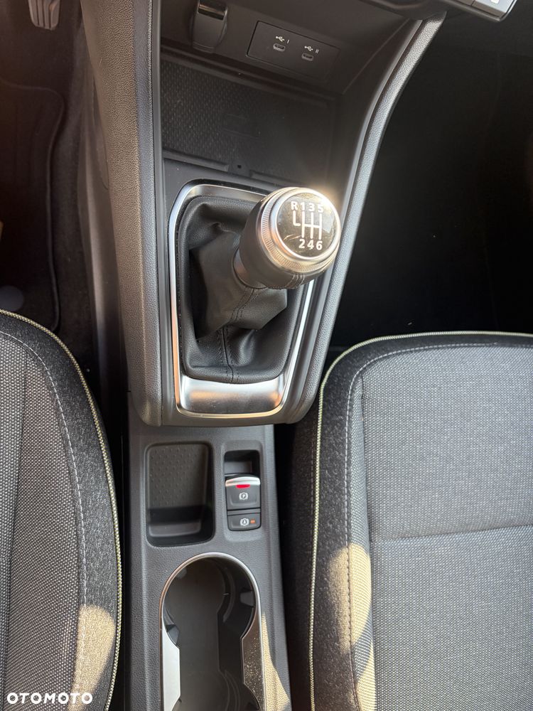 Renault Captur 1.2 TCe Techno - 17