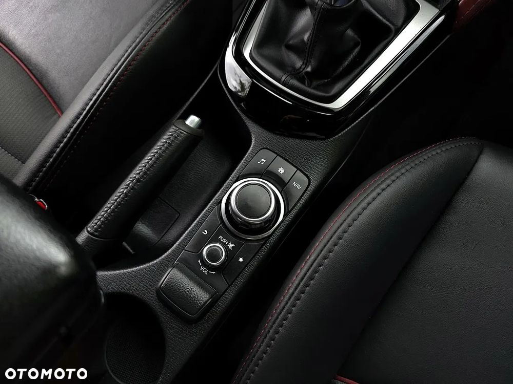 Mazda CX-3 SKYACTIV-G 150 i-ELOOP AWD Sports-Line - 28