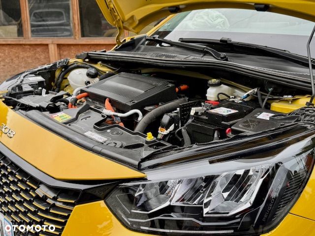 Peugeot 208 e-208 50kWh Style - 31
