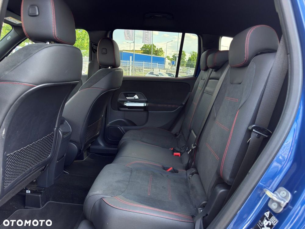 Mercedes-Benz GLB 200 7G-DCT - 27