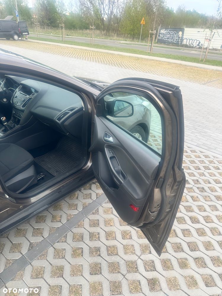 Ford Focus - 18