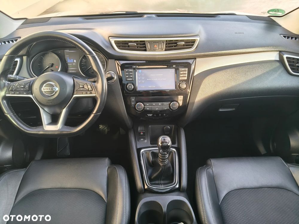 Nissan Qashqai 1.6 DCi Tekna+ - 9