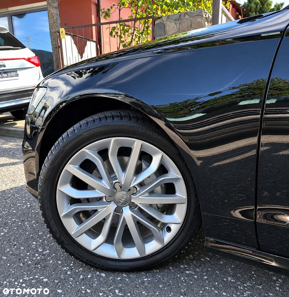 Audi A6 Avant 2.0 TDI Ultra S tronic - 32