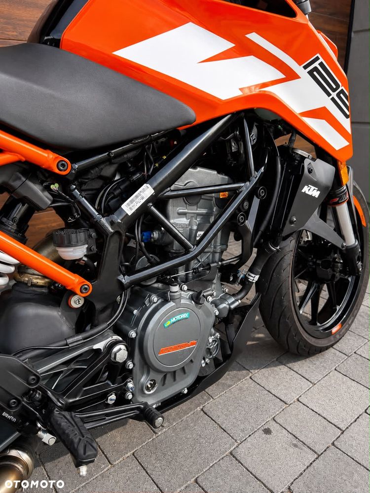 KTM Duke 125 - 5