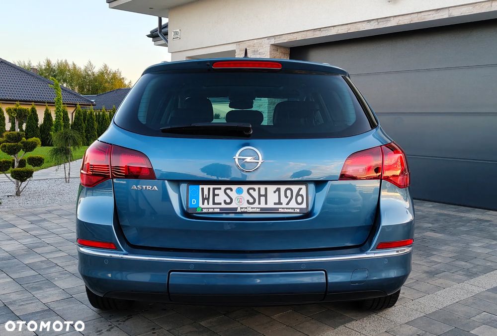 Opel Astra 1.4 Turbo Exklusiv - 6