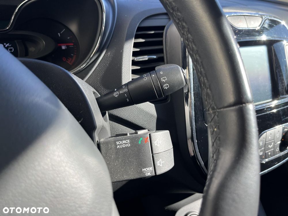 Renault Captur 1.2 Energy TCe Intens EDC EU6 - 26
