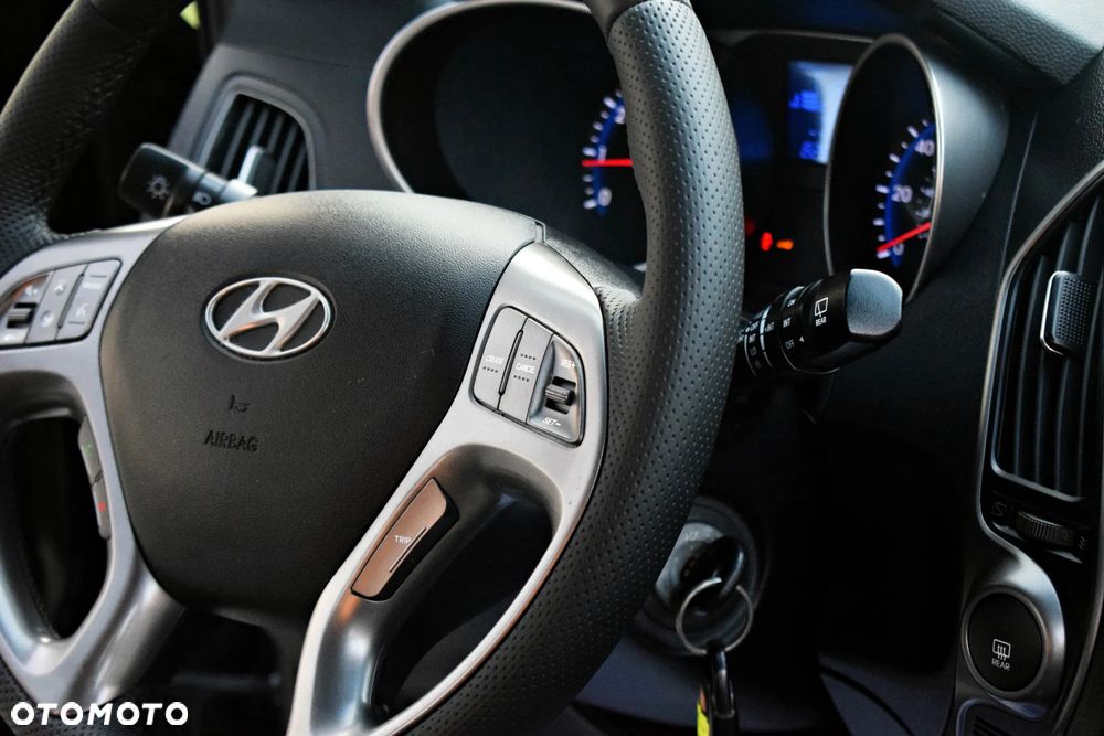 Hyundai ix35 - 40