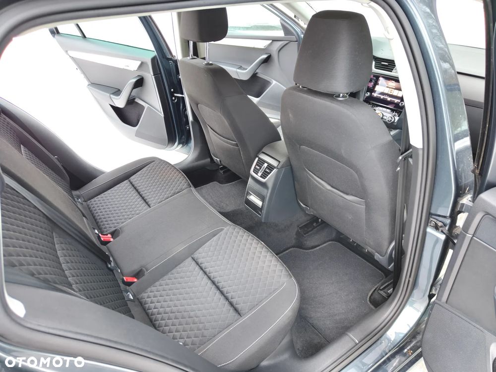 Skoda Octavia 2.0 TDI 4x4 Elegance - 10