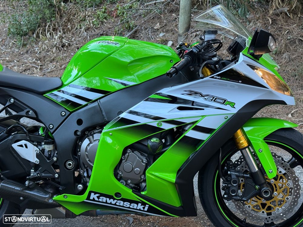 Kawasaki ZX 10 R Aniversario - 20