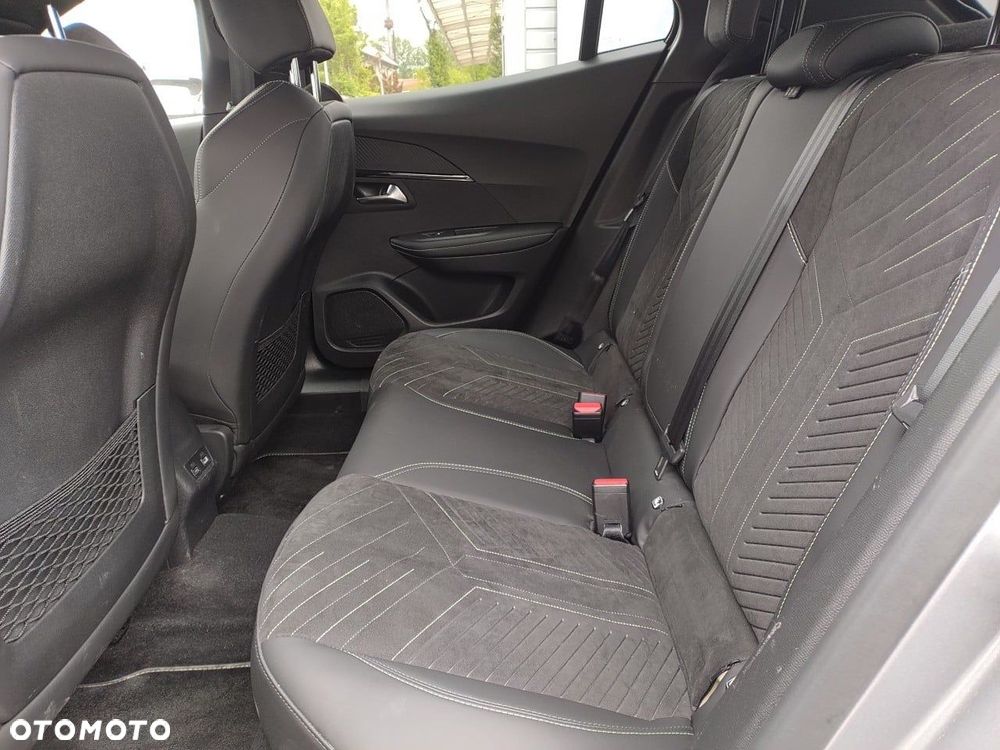 Peugeot 2008 1.2 PureTech GT S&S EAT8 - 10
