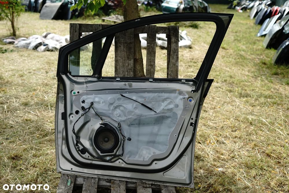 Drzwi przód przednie prawe Opel Meriva II B Z40W - 8