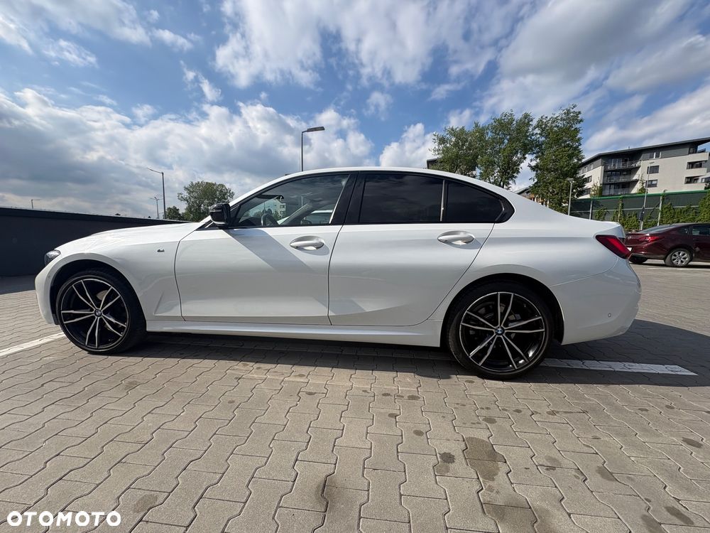 BMW Seria 3 320d xDrive - 19