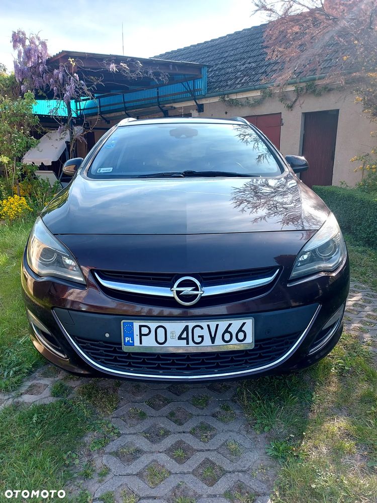 Opel Astra 2.0 CDTI Cosmo - 9