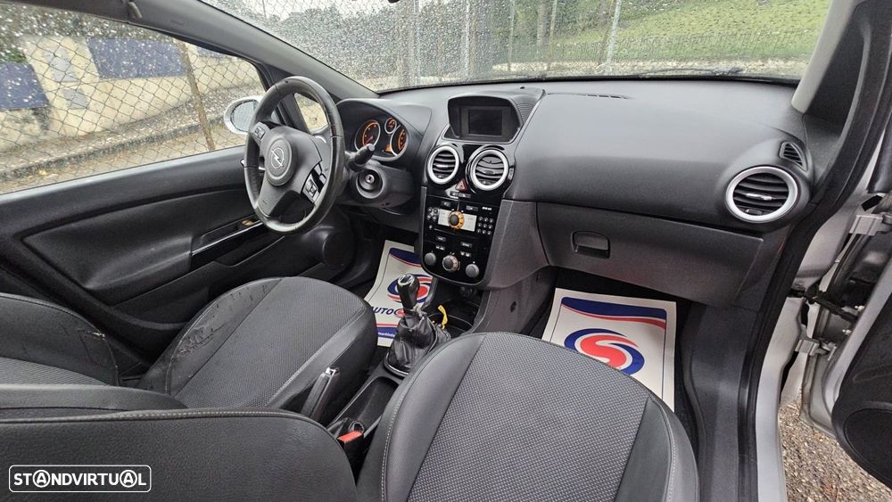 Opel Corsa 1.3 CDTI Cosmo - 3