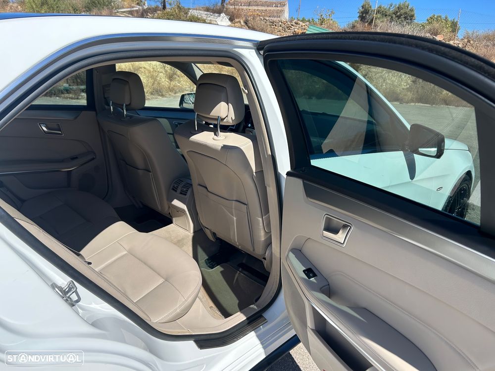Mercedes-Benz E 300 Bluetec Hybrid Elegance - 15