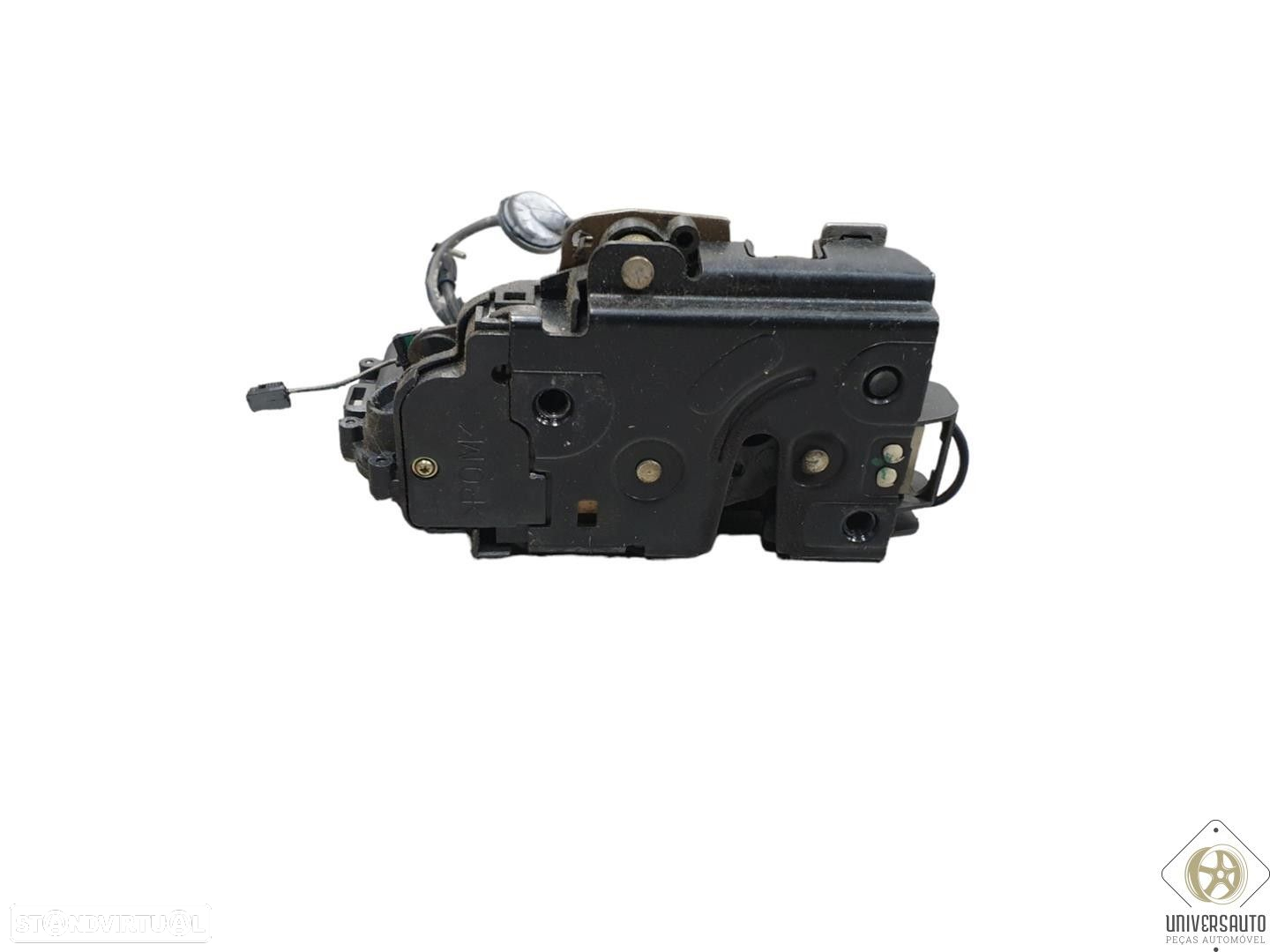 FECHADURA PORTA TRASEIRA DIREITA VOLKSWAGEN PASSAT 2001 - 2