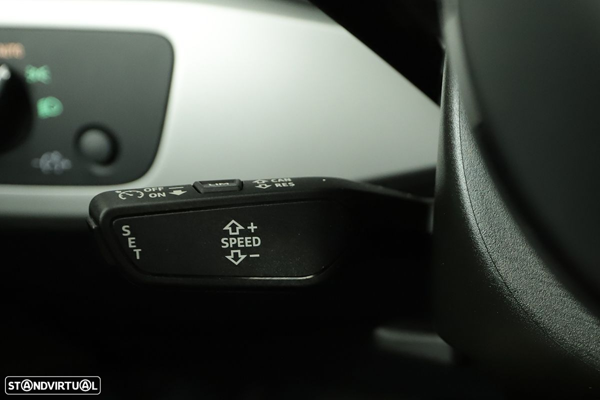 Audi A4 30 TDI S tronic - 17