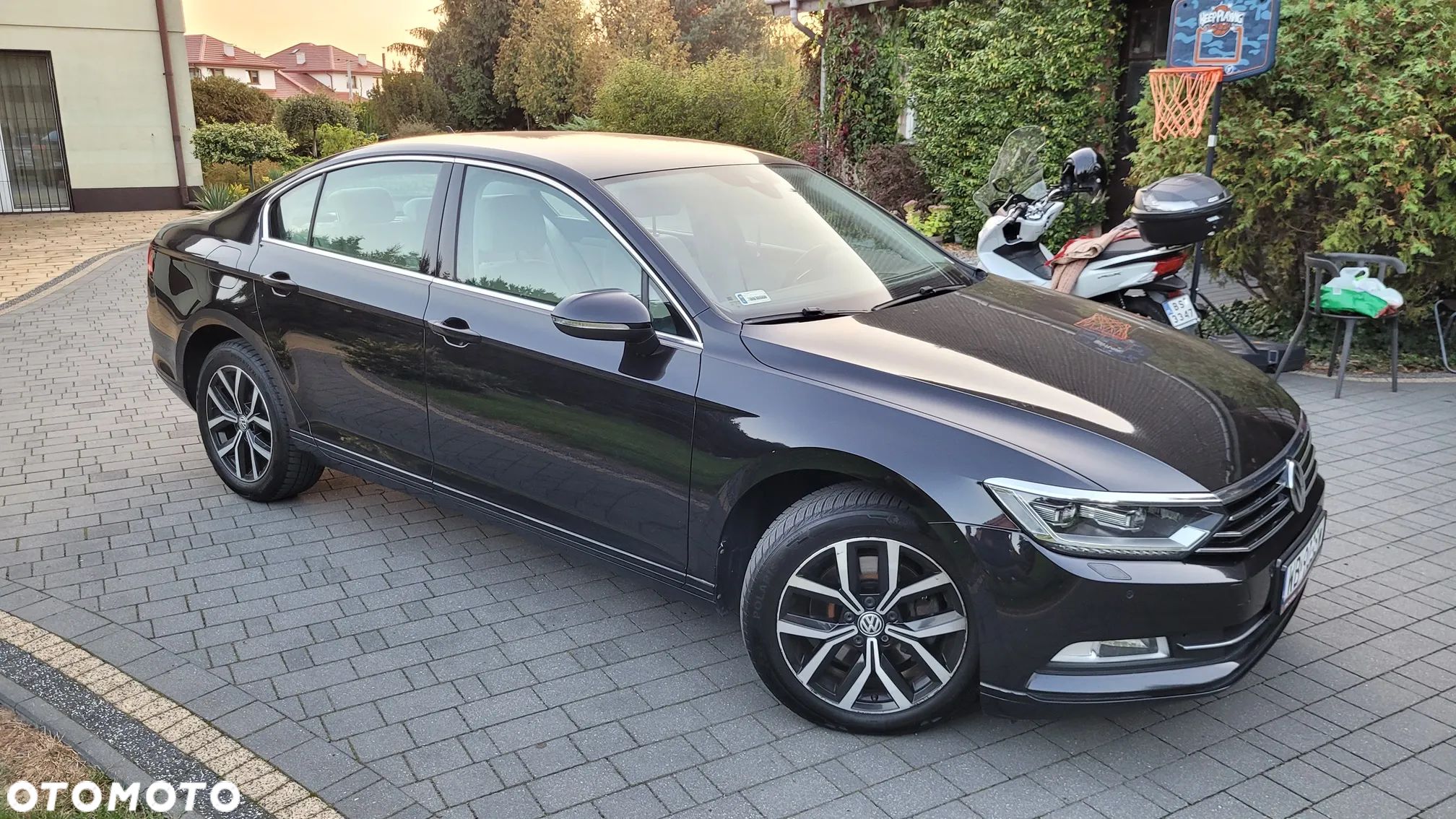 Volkswagen Passat 2.0 TDI BMT Comfortline - 1