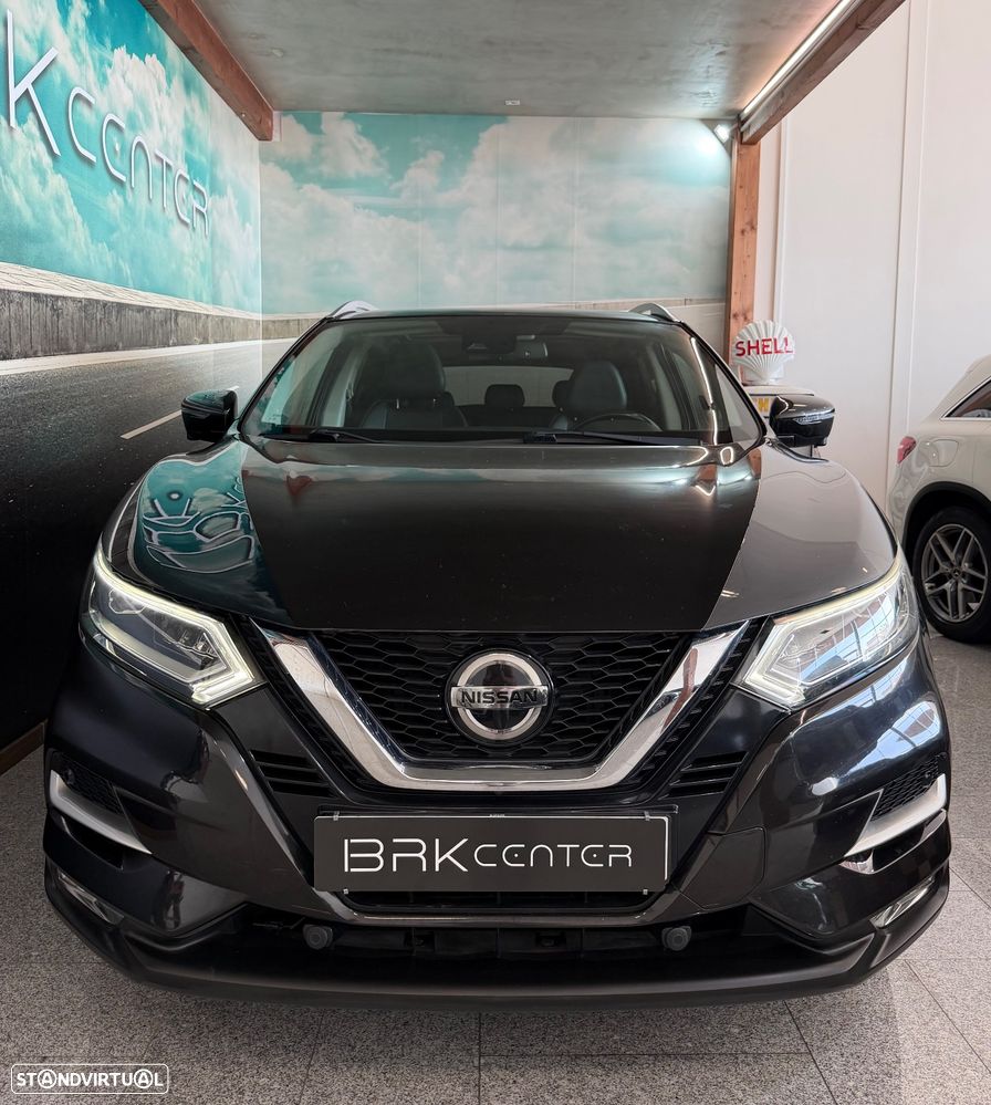 Nissan Qashqai 1.5 dCi N-Connecta J18+Led - 2