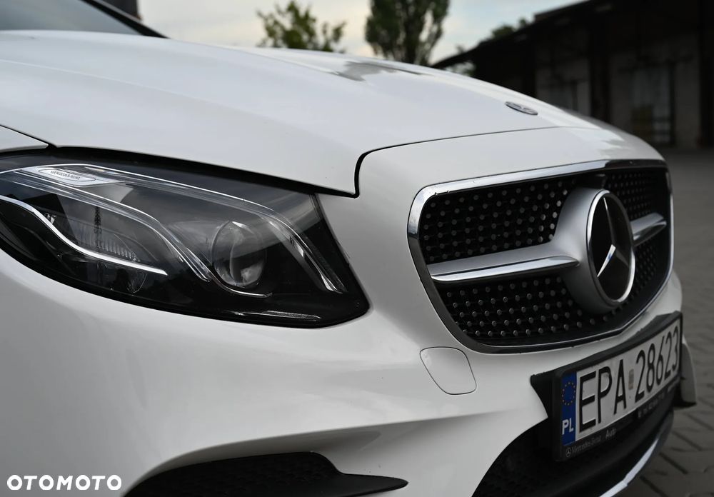 Mercedes-Benz Klasa E 200 9G-TRONIC - 5
