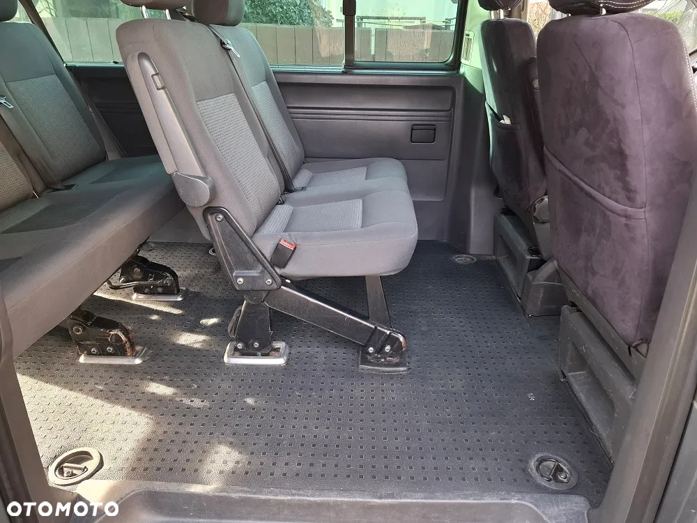 Volkswagen Caravelle TDI L2 - 13