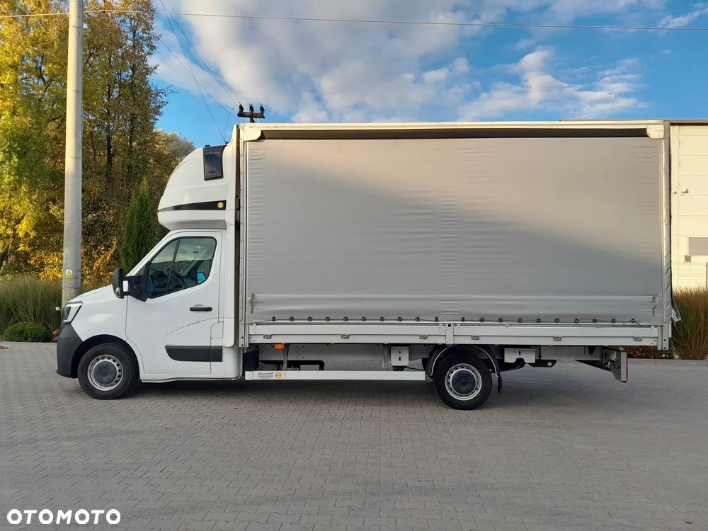 Renault Master - 3