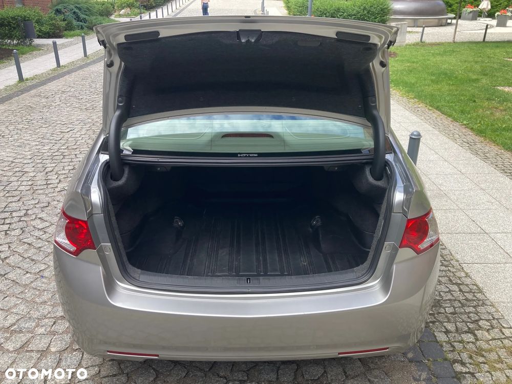 Honda Accord - 9