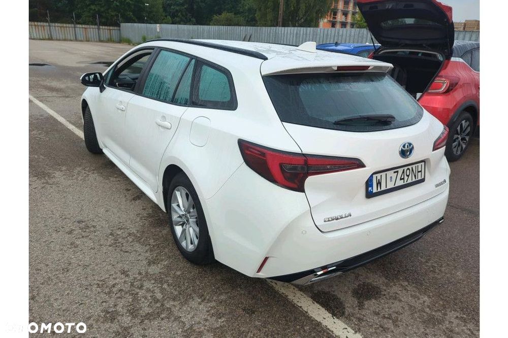 Toyota Corolla 1.8 Hybrid Comfort - 2